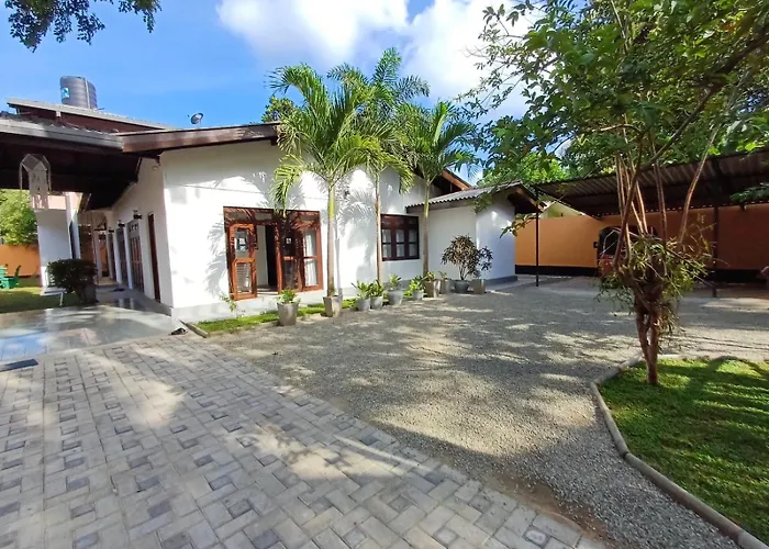 Villa Delorenta Anuradhapura